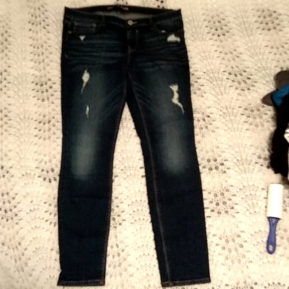 65. Express Jeans Skinny Mid Rise 12 - Picture 2 of 4